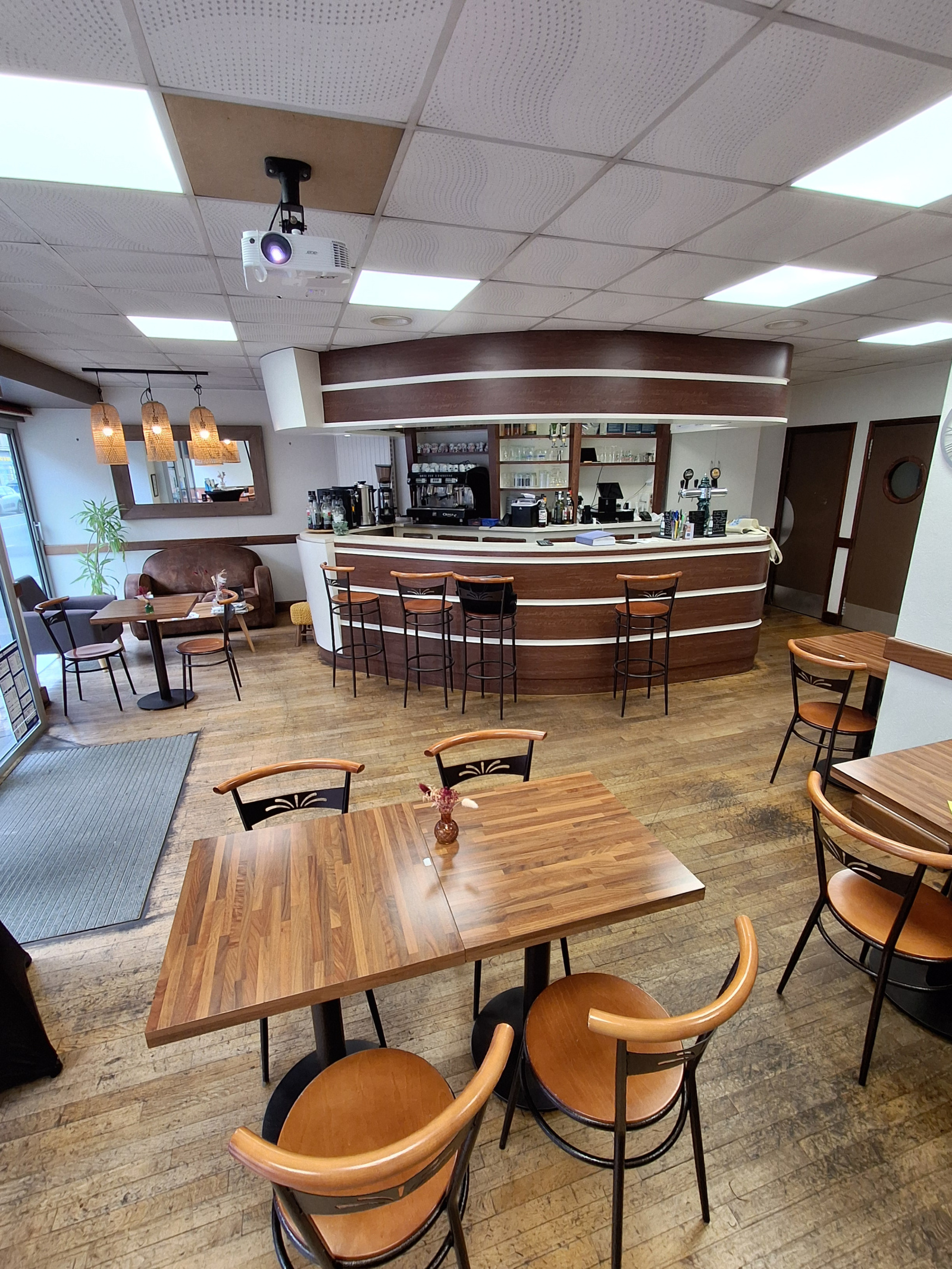 Image_, Fonds de commerce, Saint-Hilaire-du-Harcouët, ref :1799