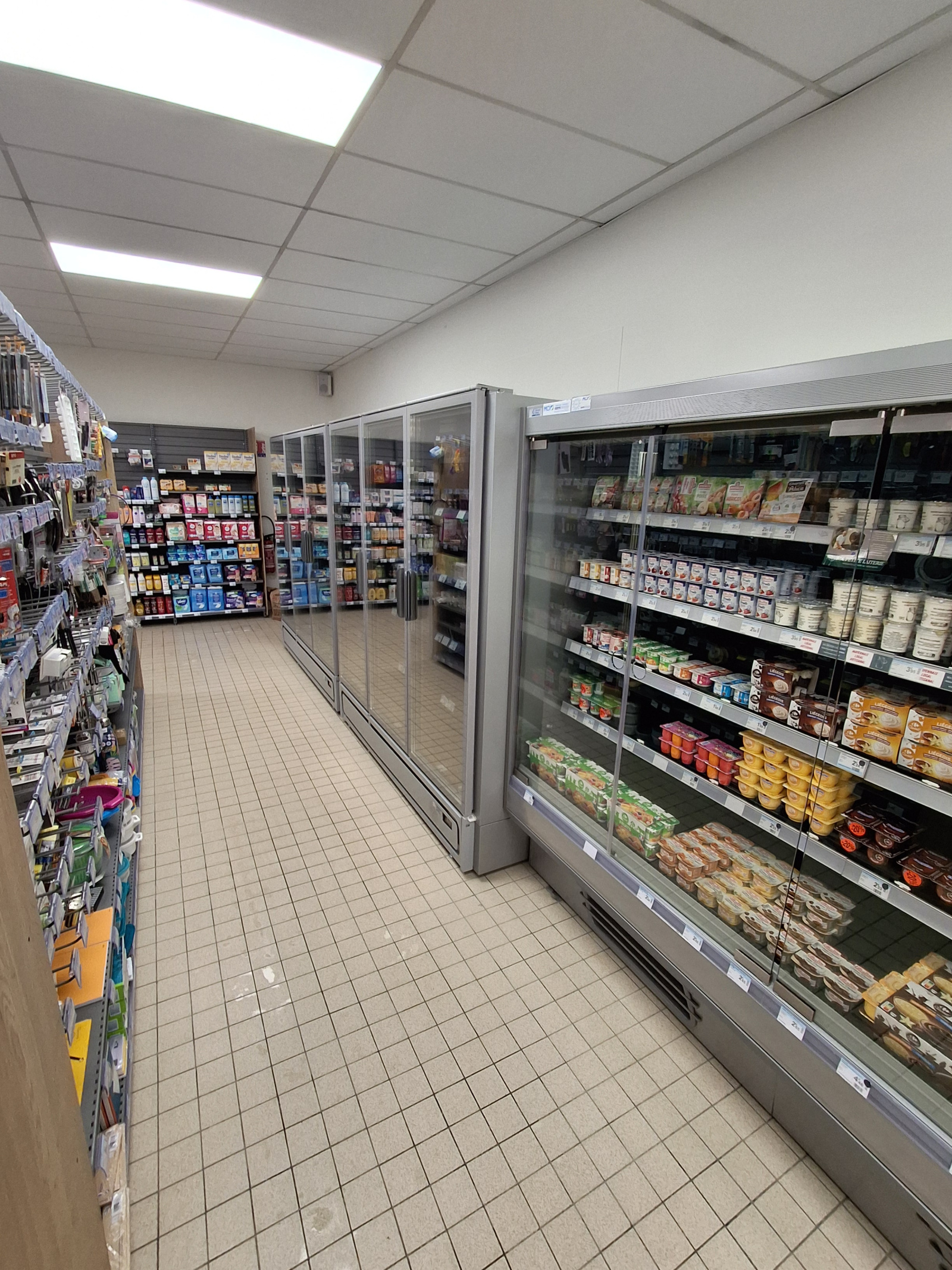 Image_, Fonds de commerce, Ambrières-les-Vallées, ref :1790