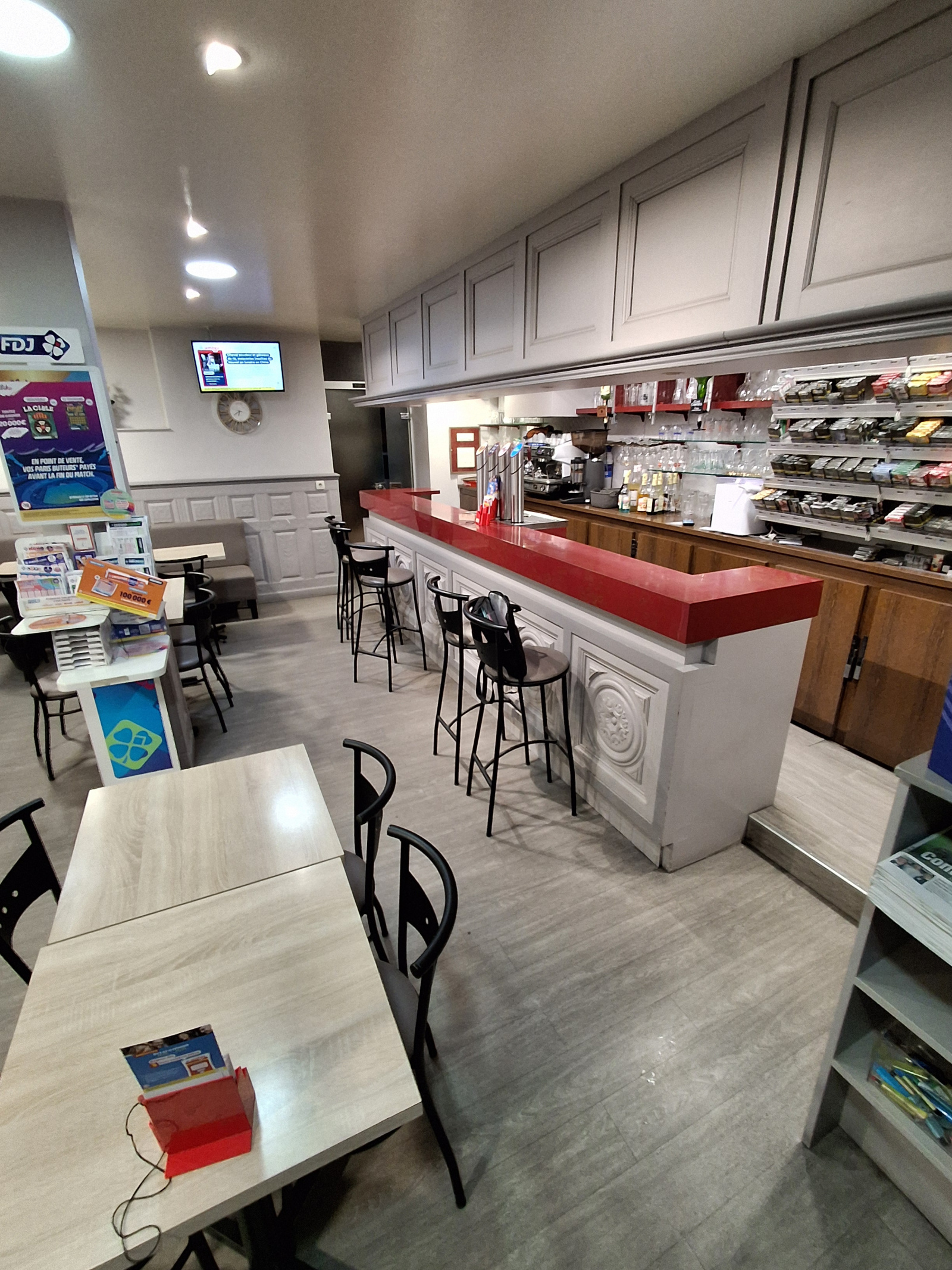 Image_, Fonds de commerce, Saint-Hilaire-du-Harcouët, ref :1775